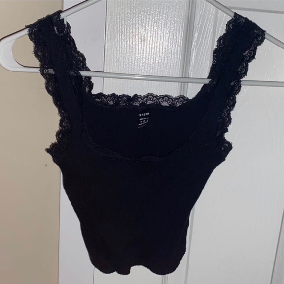 Lace crop top - Picture 1 of 1